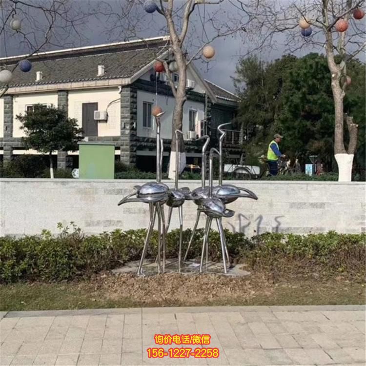 不銹鋼拋光鏡面抽象火烈鳥景區(qū)公園草坪擺件